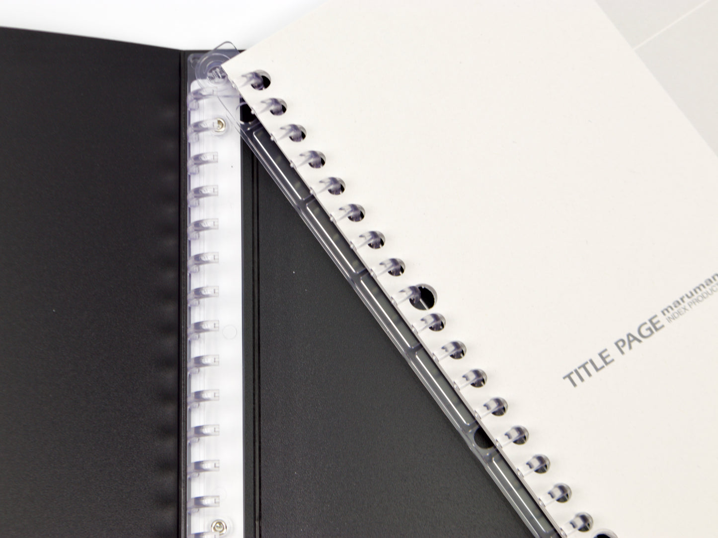 Maruman 5 Chart Light Loose Leaf Binder B5