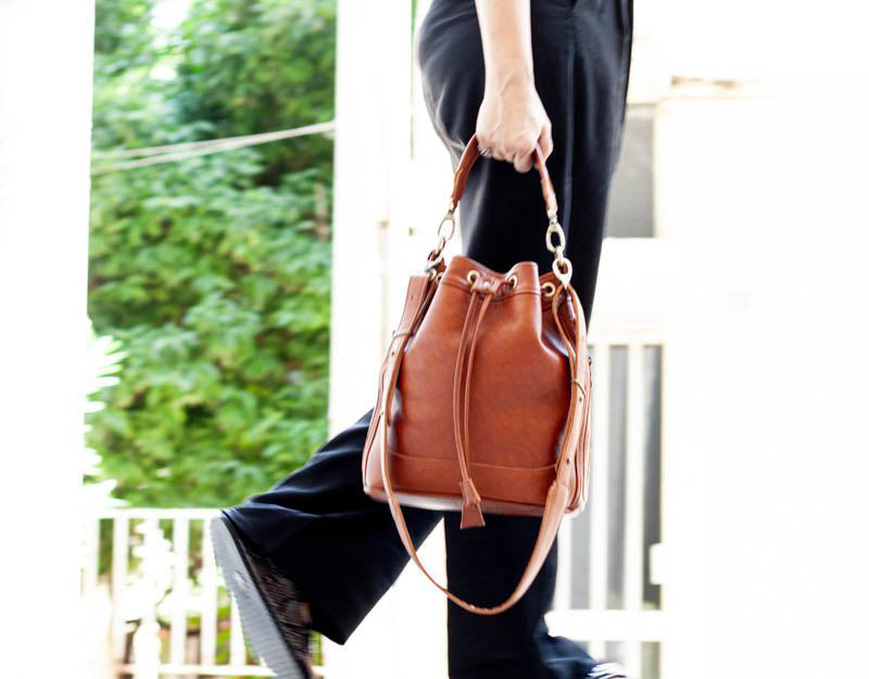 milloo Danae Bucket Bag Brown