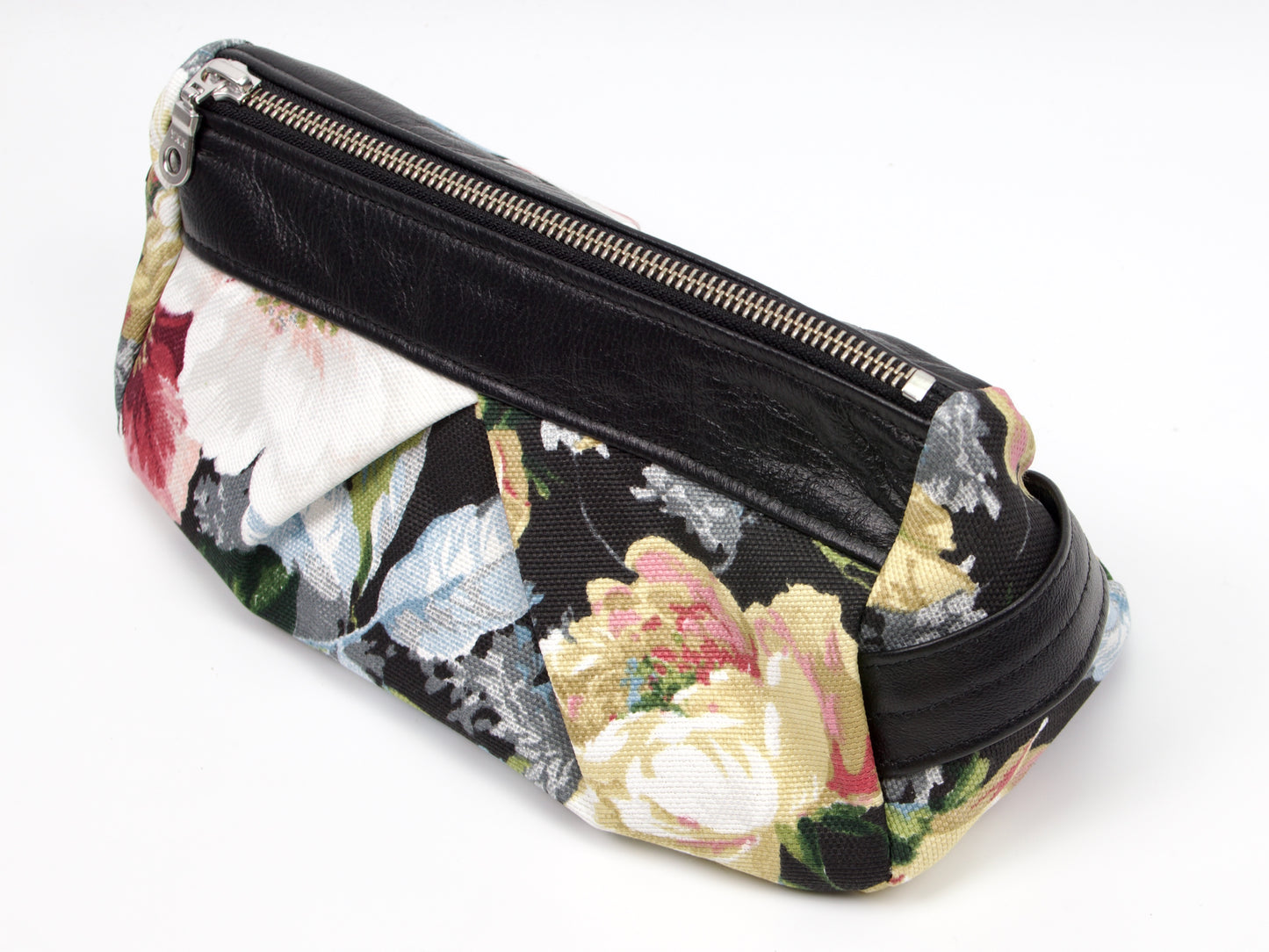 milloo Estia Accessory Bag Canvas Dark Floral