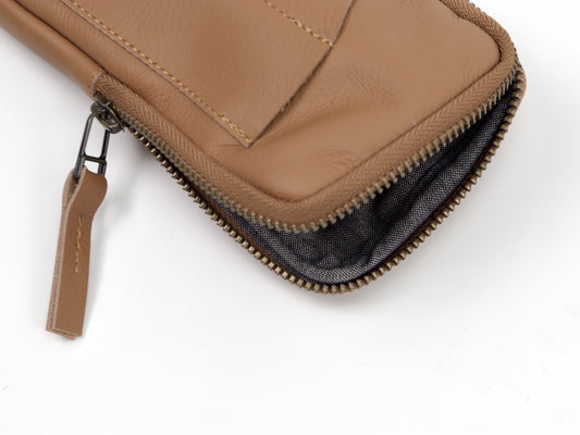 Estuche para bolígrafos Milloo Slim en color marrón chocolate