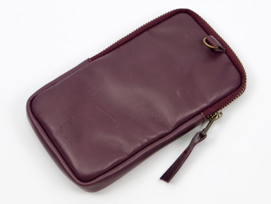 Estuche para bolígrafo Milloo Slim en color ciruela oscuro