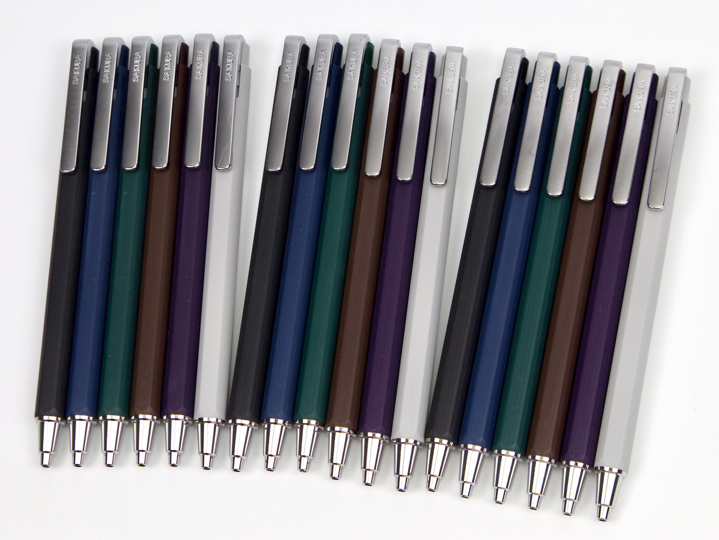 Colores vintage de la identificación de Sakura Ballsign