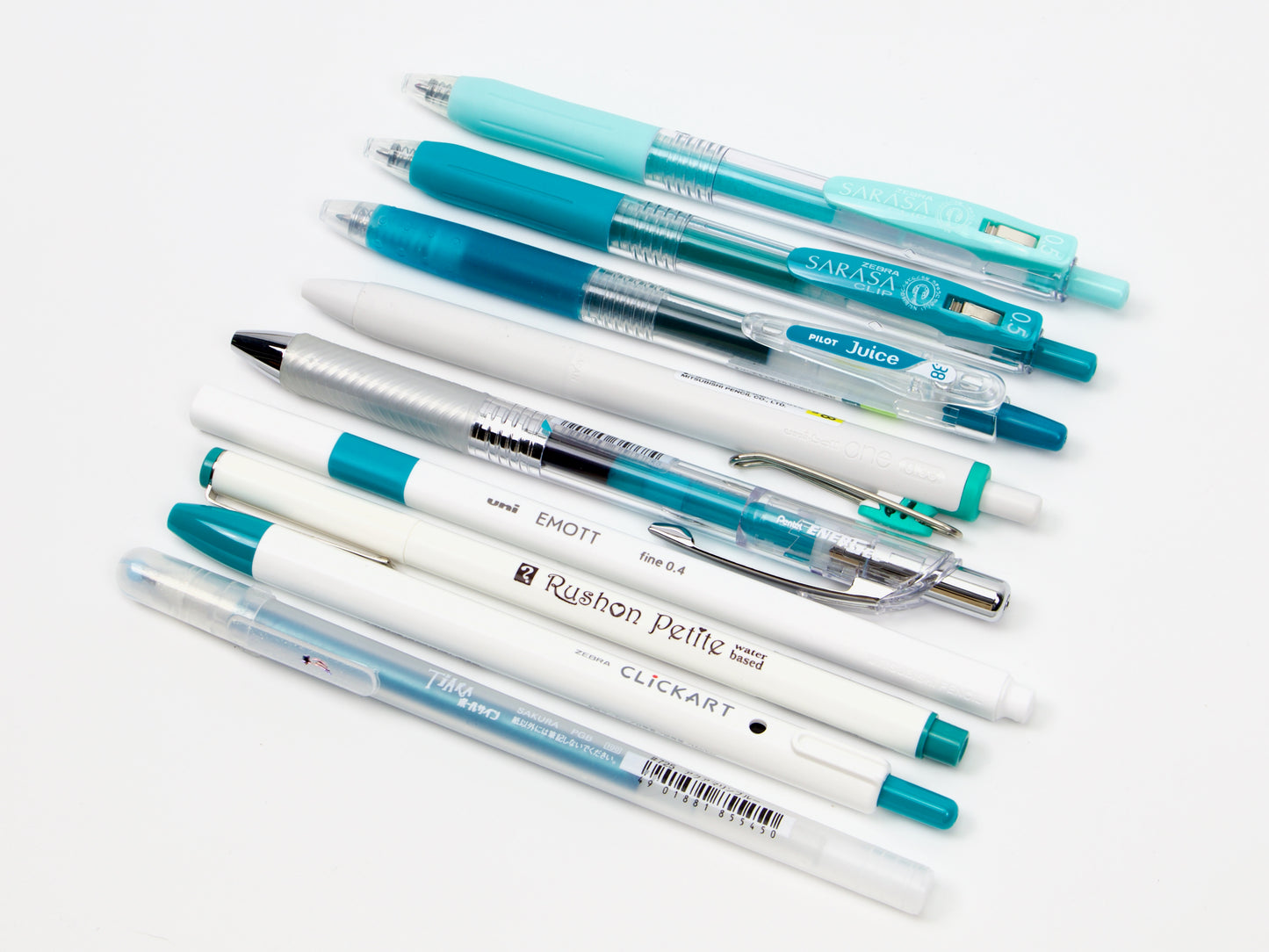 Coffret d'échantillons de stylos bleu vert et turquoise