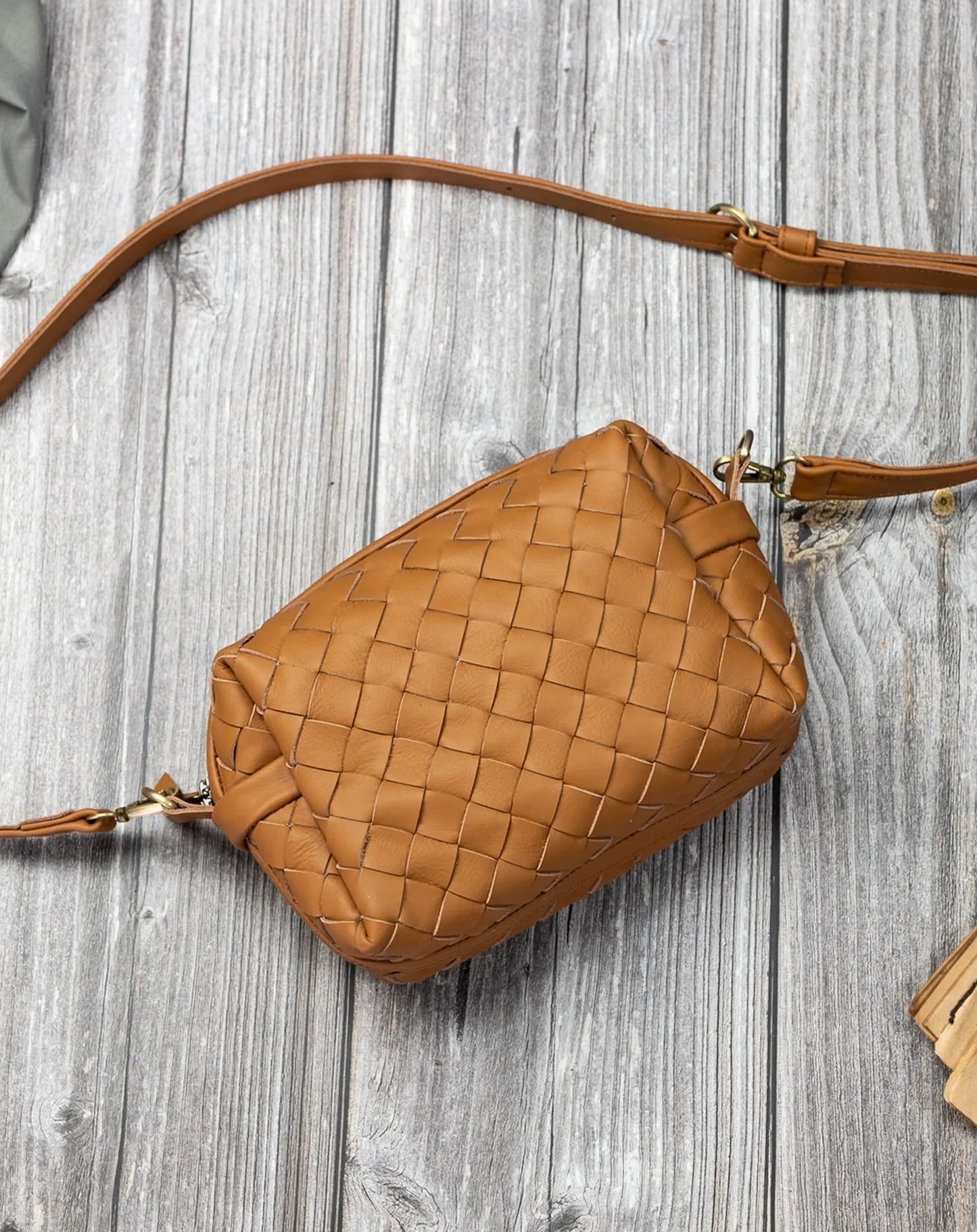 milloo Calliope Crossbody Handwoven Caramel Brown