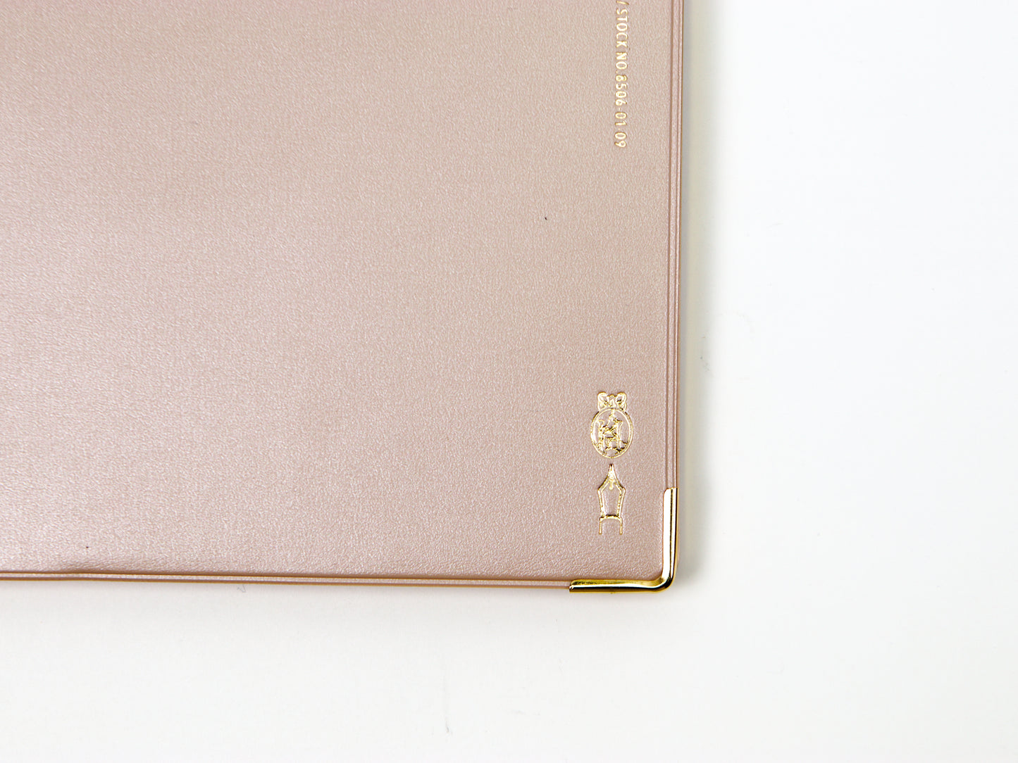 Kleid Monthly 2026 B6