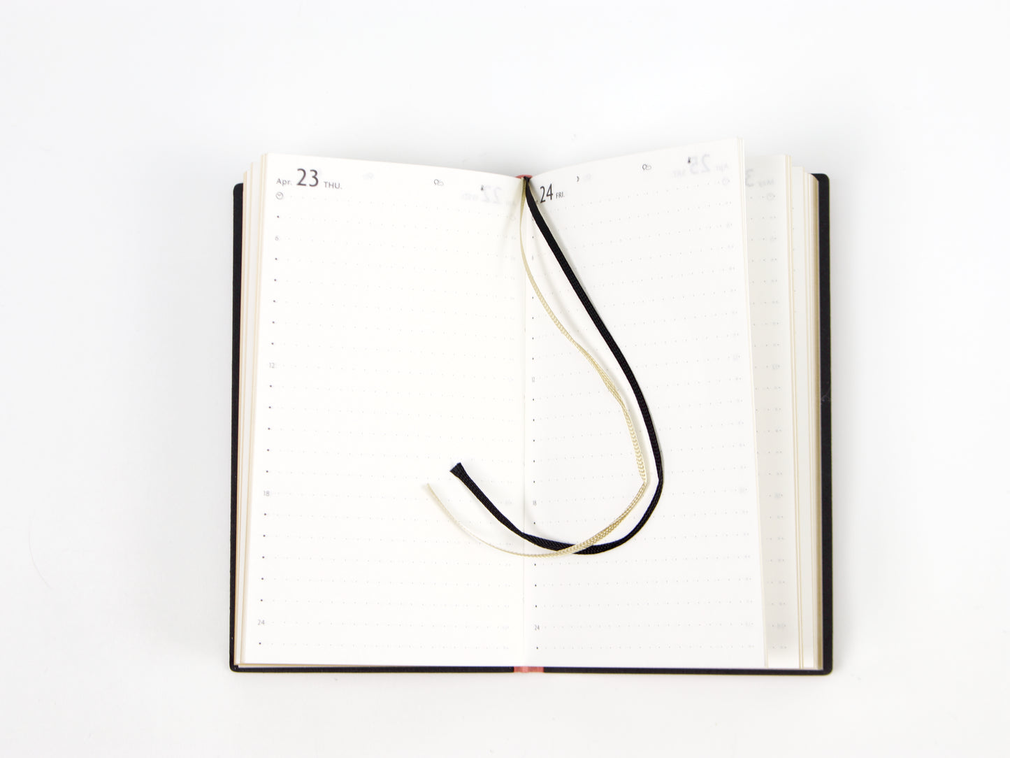 Mark's Inc. EDiT 2026 Daily B7