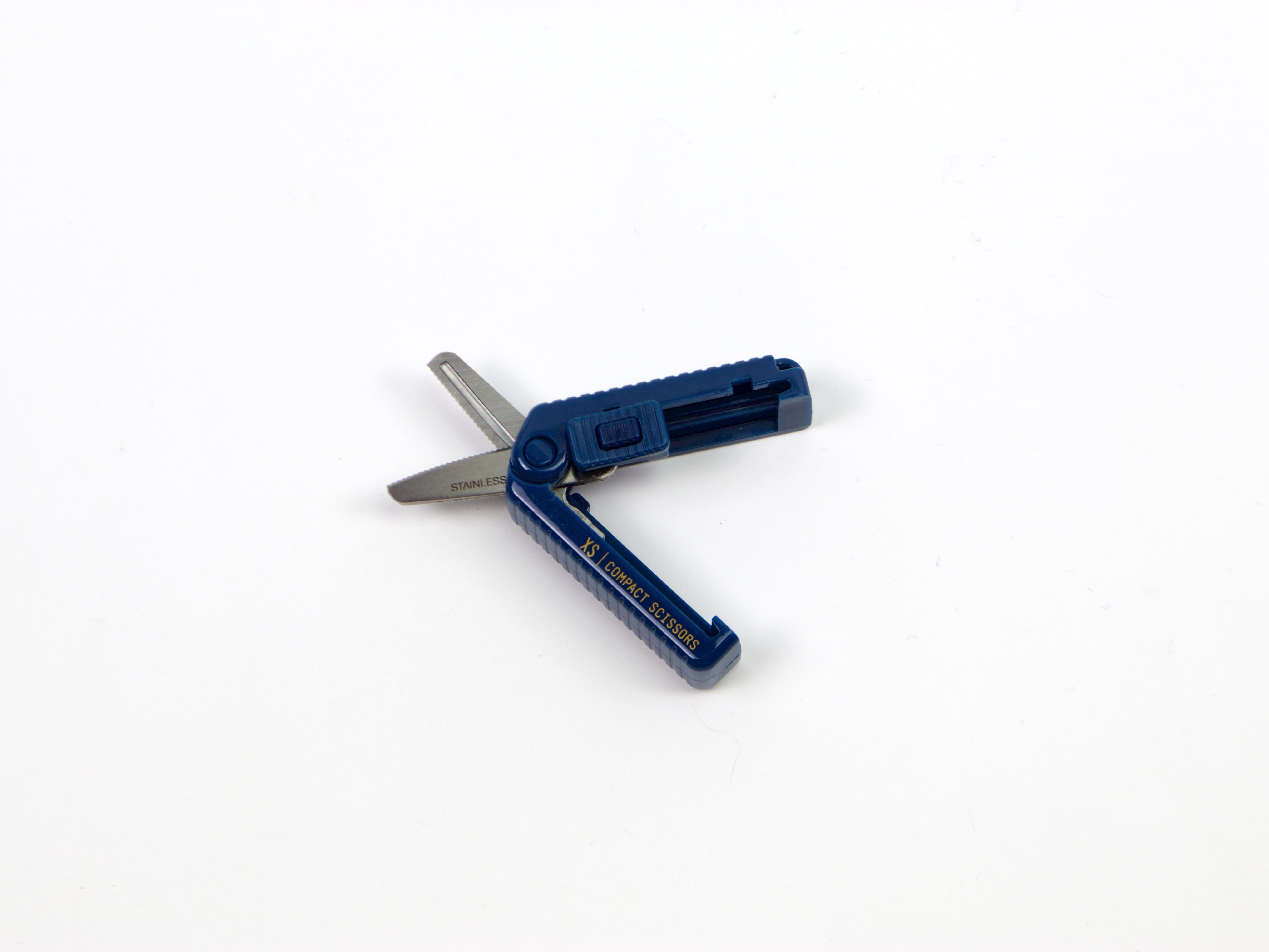Midori XS Compact Serrated Scissors - Tokyo Pen Shop