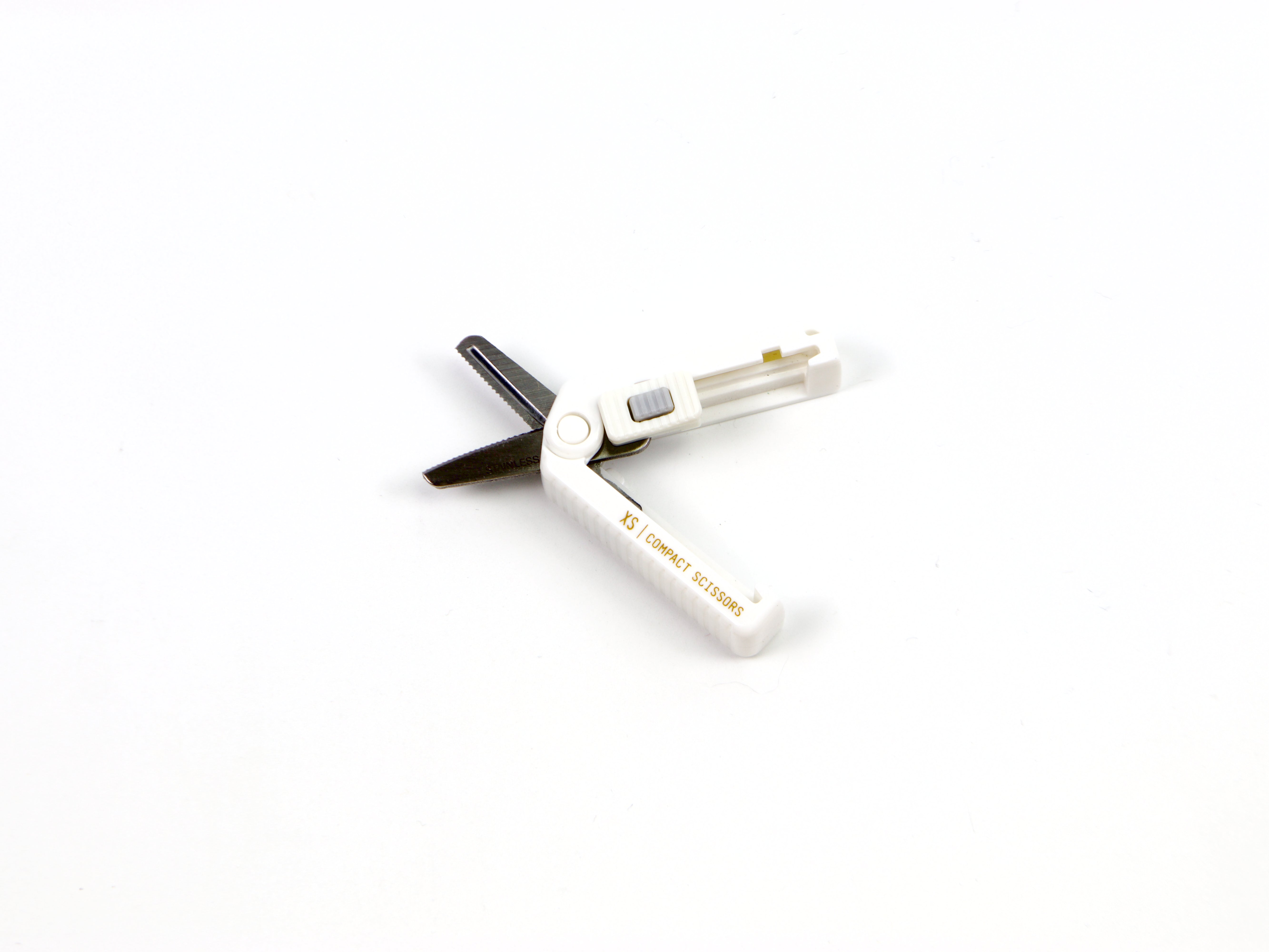 Midori XS Compact Serrated Scissors - Tokyo Pen Shop