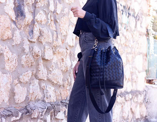Bolso tipo cubo Milloo Danae negro